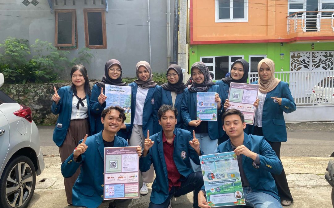 Kos Bersih, Lingkungan Sehat: Mahasiswa KKN-T Tembalang Hadirkan Program Edukatif dan Sosial